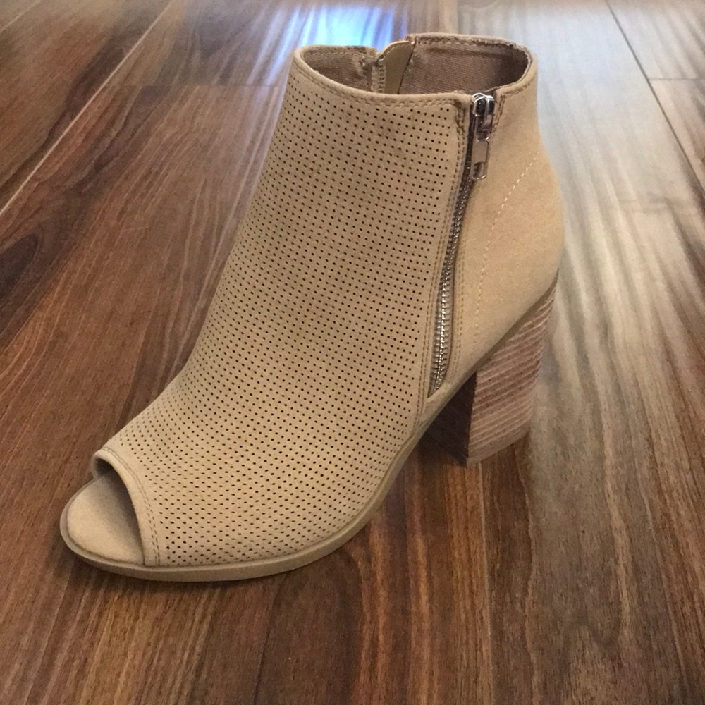 Call it Spring peep toe heeled booties